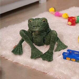 Vintage FOLKMANIS Long Legged Frog
Hand Puppet, Green Plush